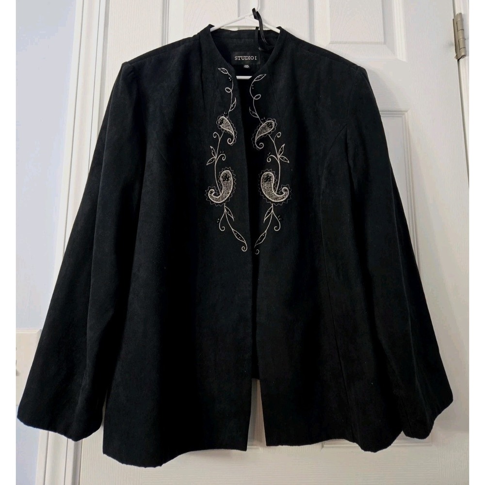 Studio I Size 24W Womans Open Blazer Black With Embroidery & Rinestones